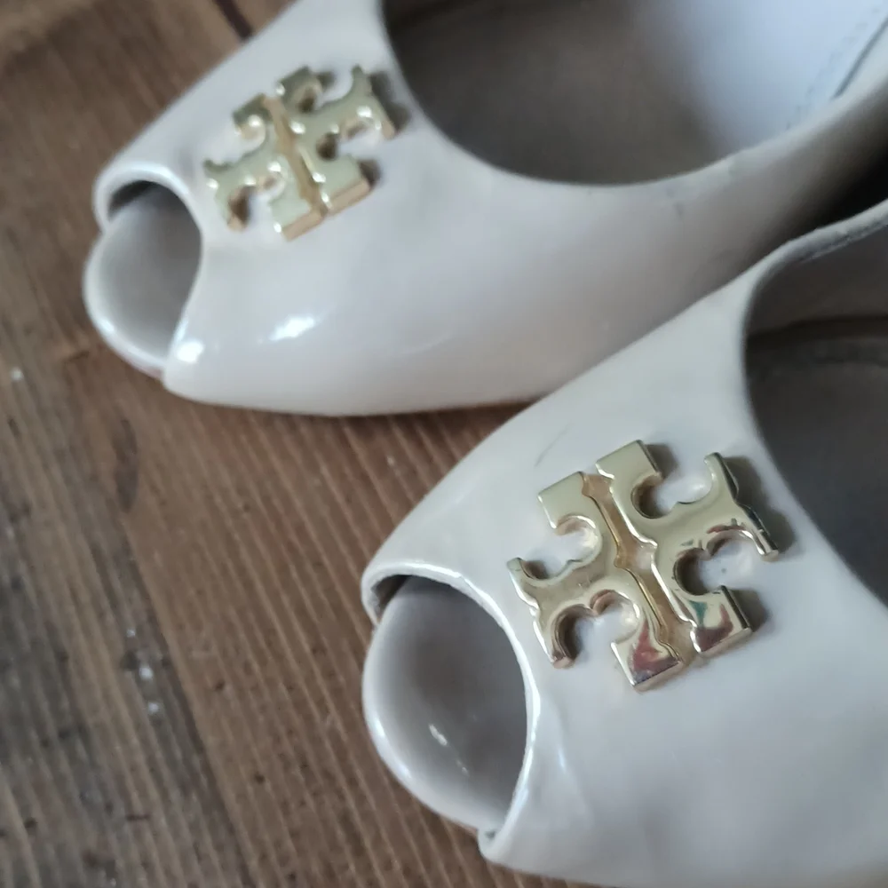 Tory Burch wedges